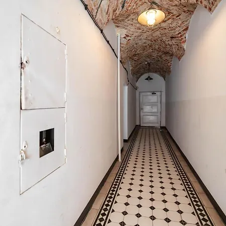Na Jezuickiej Apartment